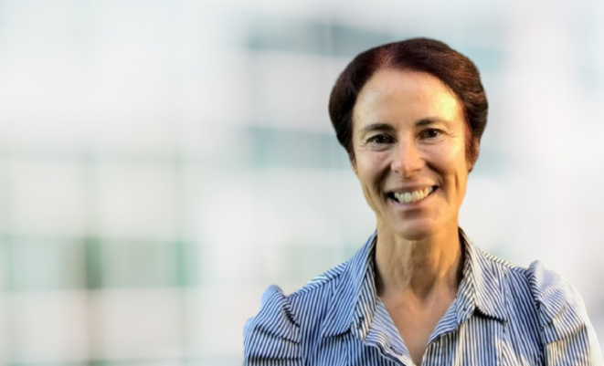Dr Linda Mayer