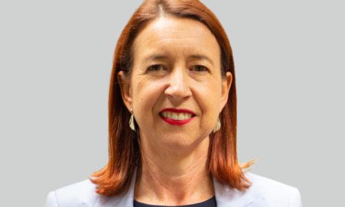 Photograph of Sonya Girdler, showing head and shoulders, wearing professional atire.